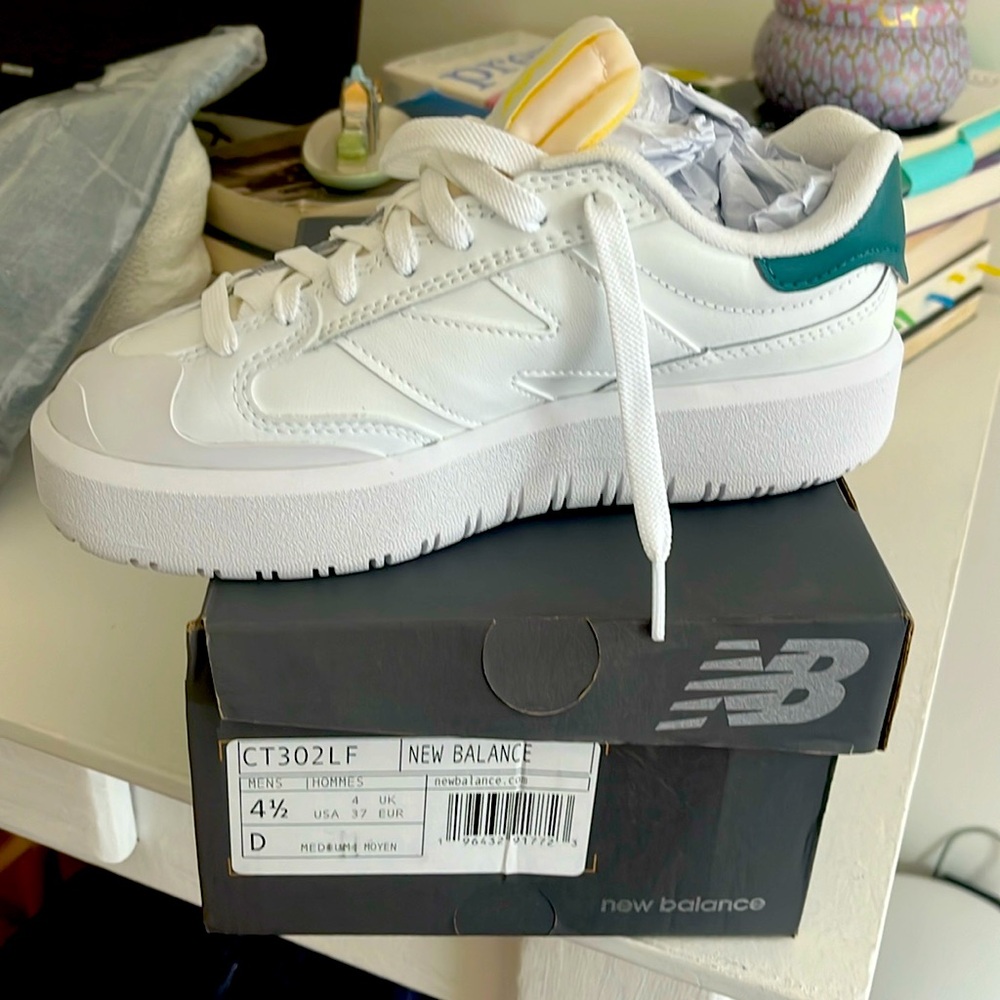 NEW BALANCE CT302
